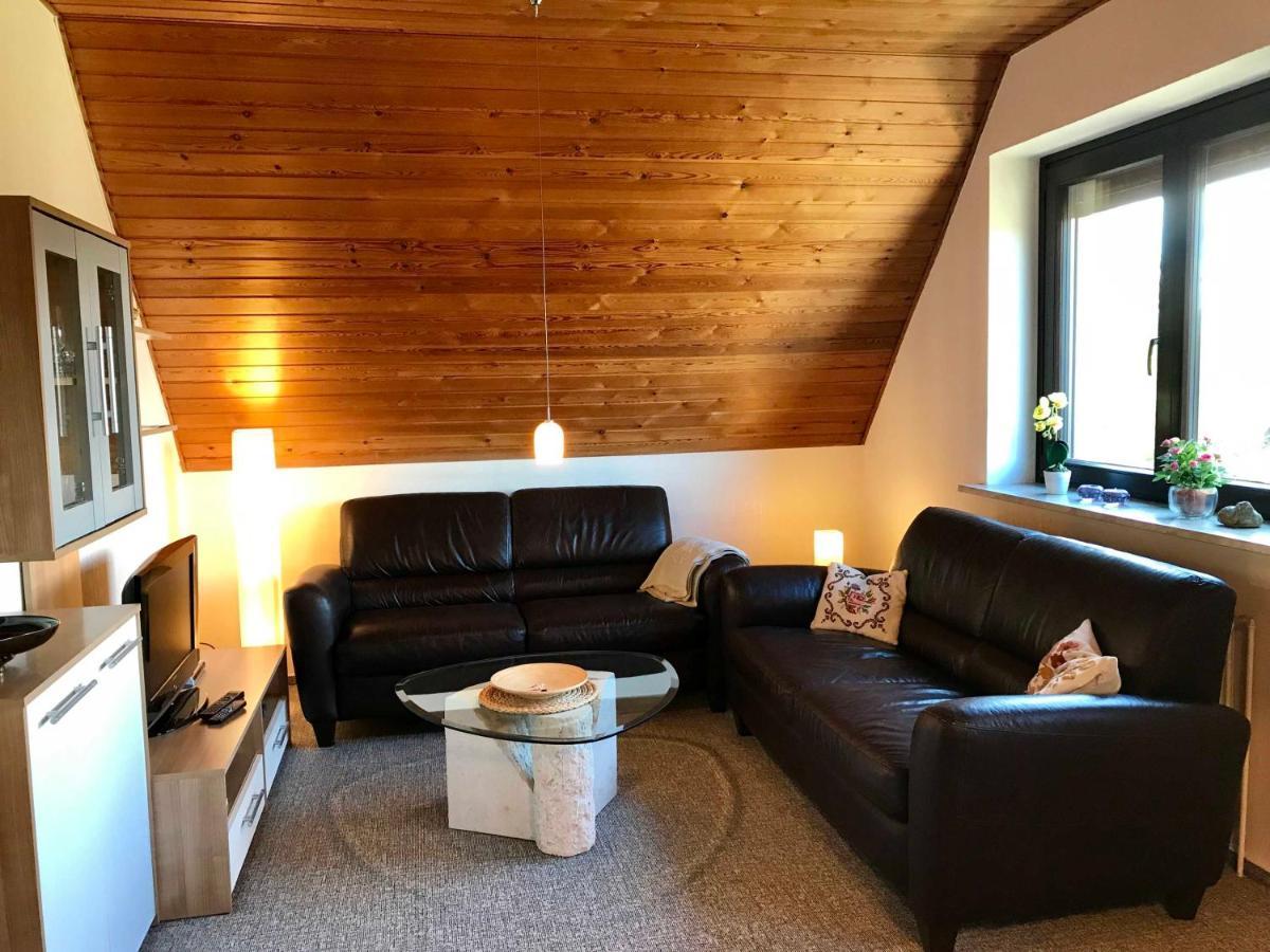Mal Steinbock _ Ferienwohnung Anni Malente Eksteriør bilde